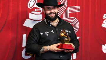 560044704_1299725848503006_8608381892731895260_n